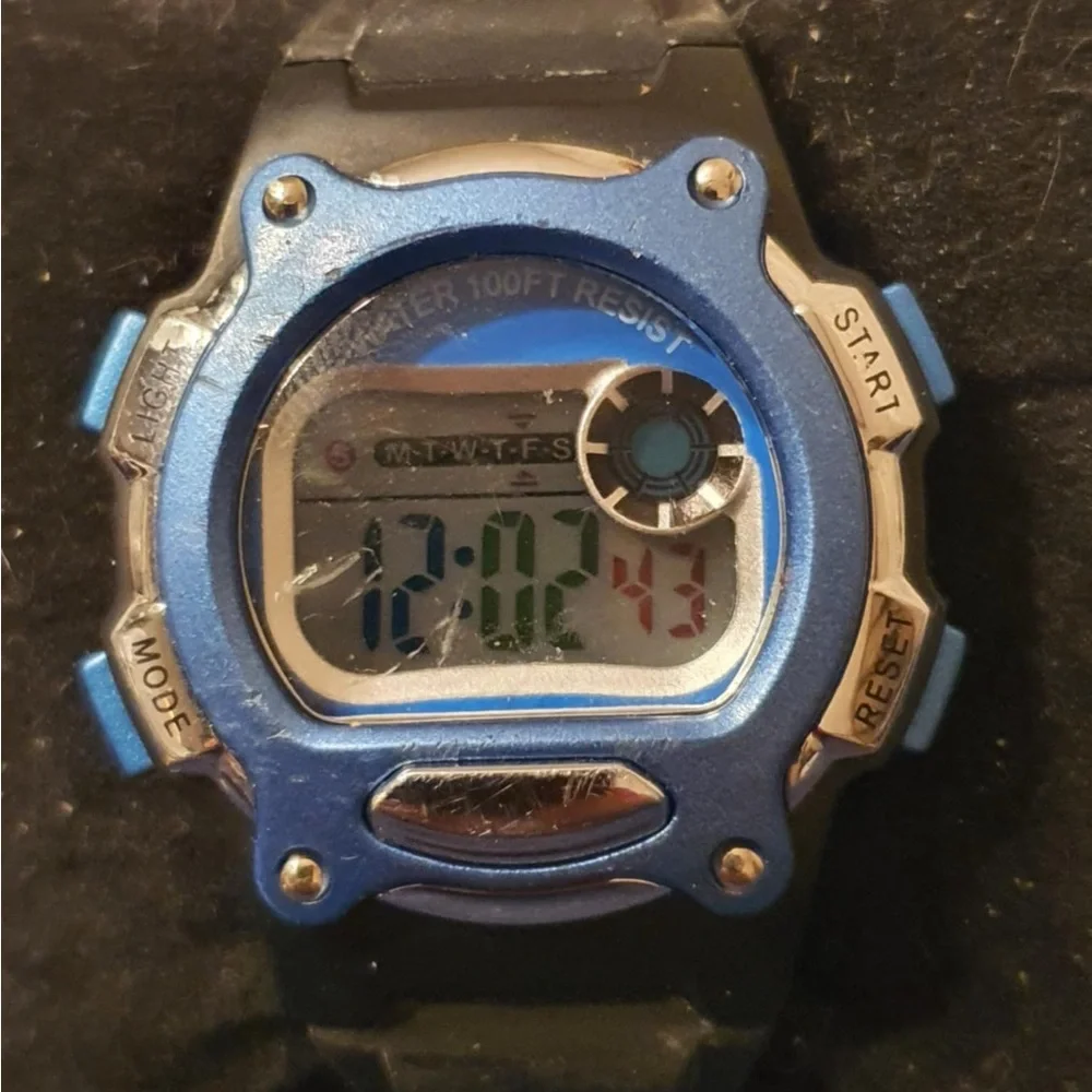 🦋10/$20🦋 FMDAW586 Silver/Blue Digital Alarm Chronograph Women's Watch
